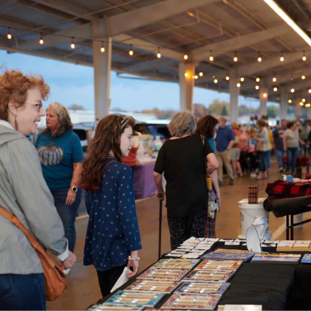 Outdoor Flea Market Hartville MarketPlace outdoor-flea-market-hartville-marketplace